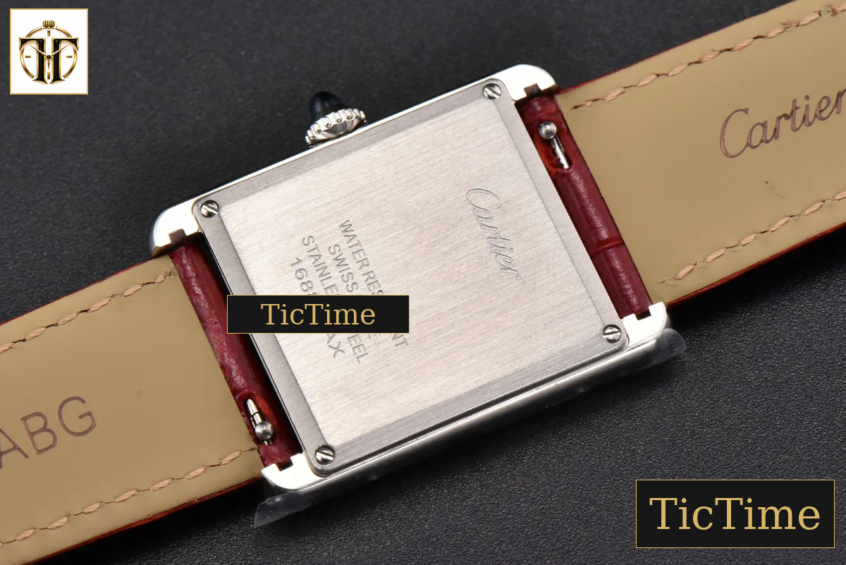 Tank Must Large 33.7×25.5mm K11F Red Dial Red Leather Strap Quartz — foto 13