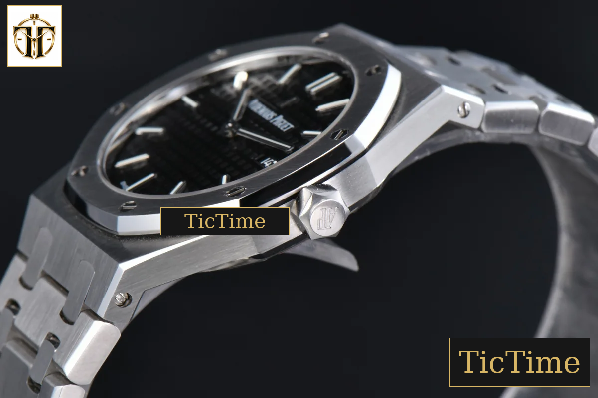 Royal Oak Ladies 67650ST 33mm V7F Black Dial SS Bracelet Quartz — foto 11
