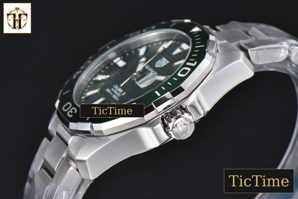 Aquaracer Calibre 5 43mm OF Green Dial Green Bezel SS Bracelet Swiss SW200 — foto 12