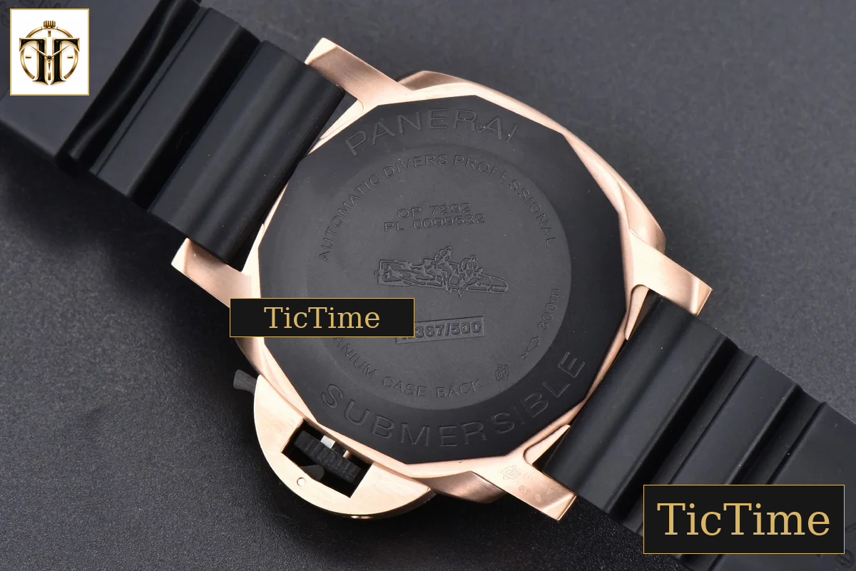 PAM1070 44mm VSF RG Sub Quaranta Black Dial Black Rubber Strap P900 — foto 26