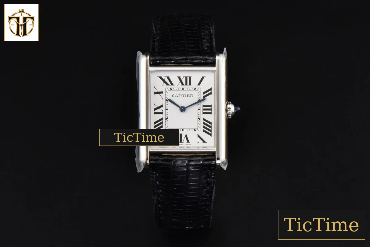 Tank Must Large 33.7×25.5mm K11F White Dial Black Croc Texture Strap Quartz — foto 3