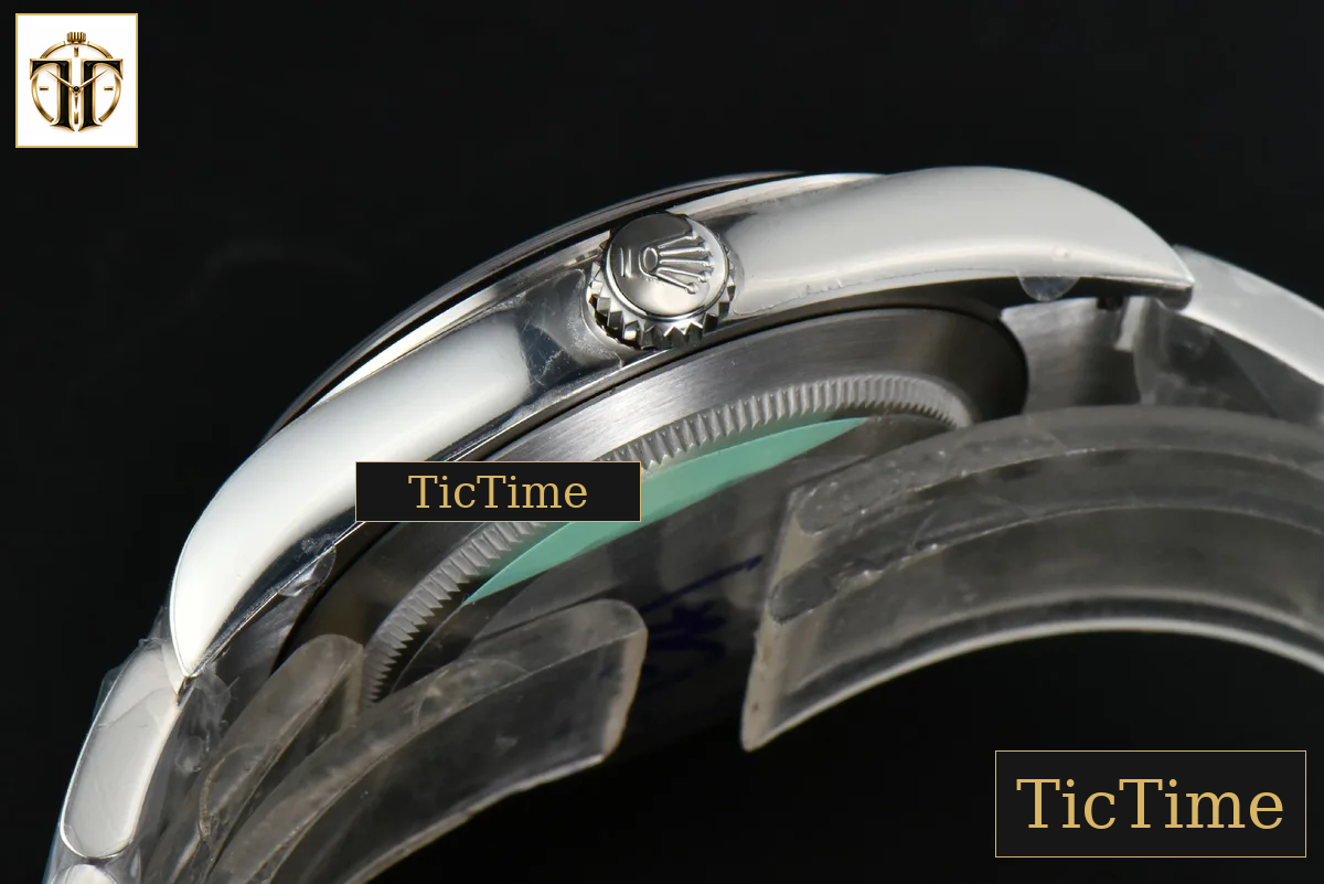 Oyster Perpetual 114300 39mm BPF Black Dial SS Bracelet A2824 — foto 14
