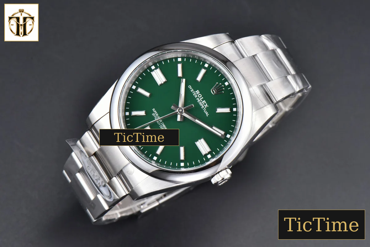 Oyster Perpetual 904L 124300 41mm Clean Factory Green Dial SS Bracelet VR3230 — foto 4