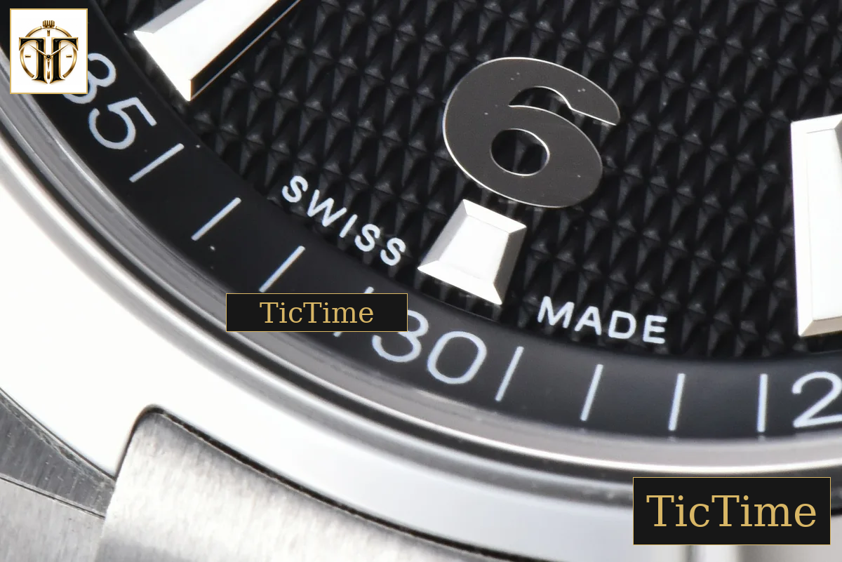 Overseas 47040 42mm PPF Black Dial SS Bracelet A1226 — foto 9