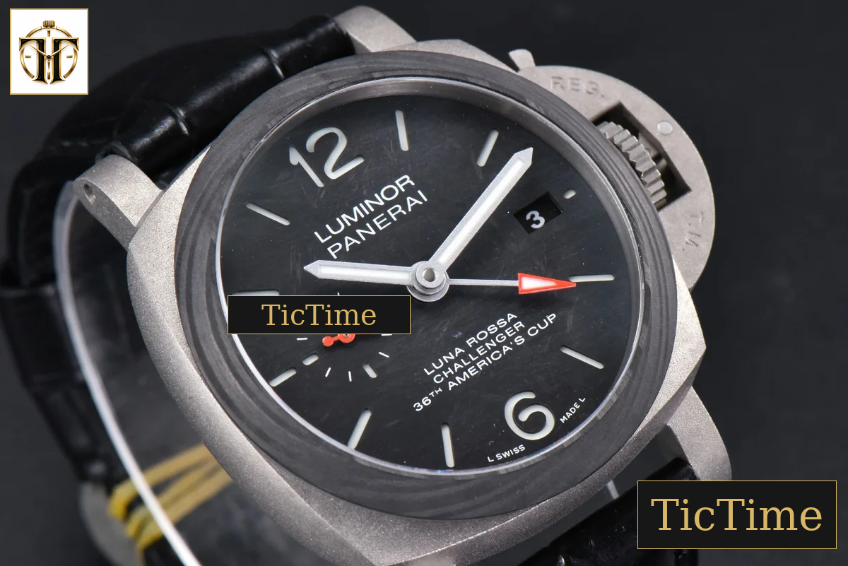 Luminor GMT PAM1096 42mm VSF Titanium Black Dial Black Leather Strap P9011 — foto 13