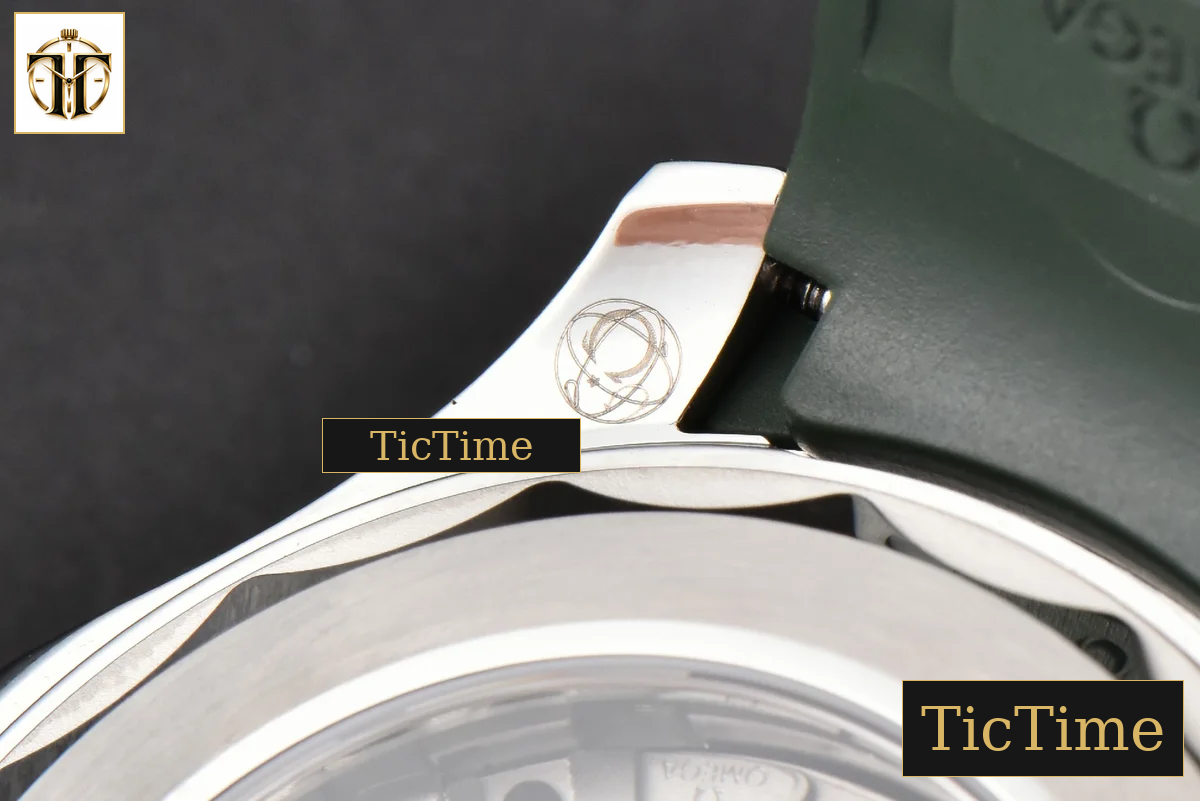 Seamaster Diver 300M 42mm VSF Green Ceramic Green Dial Green Rubber Strap VS8800 — foto 24