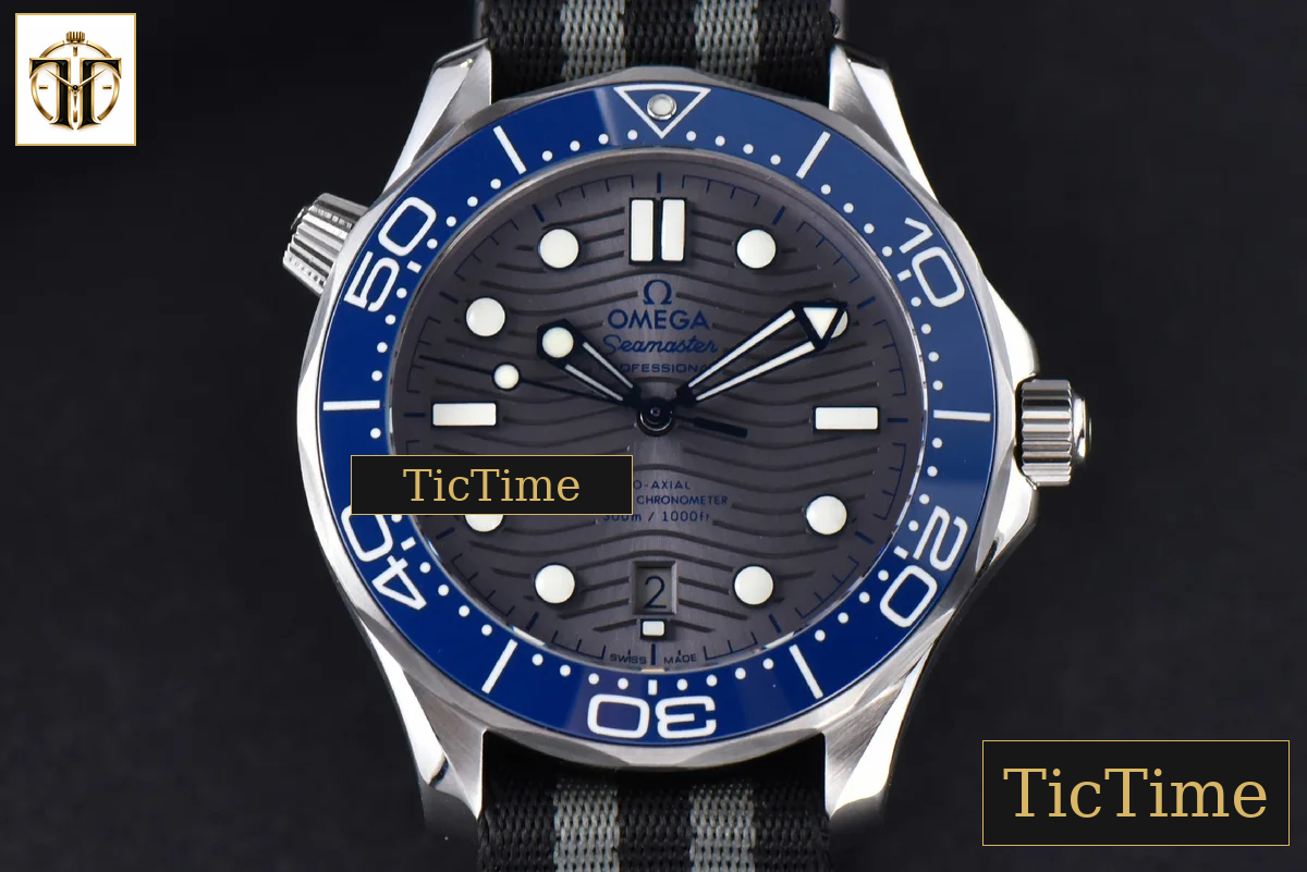 Seamaster Diver 300M 42mm VSF Gray Dial Nylon Strap A8800 — foto 2