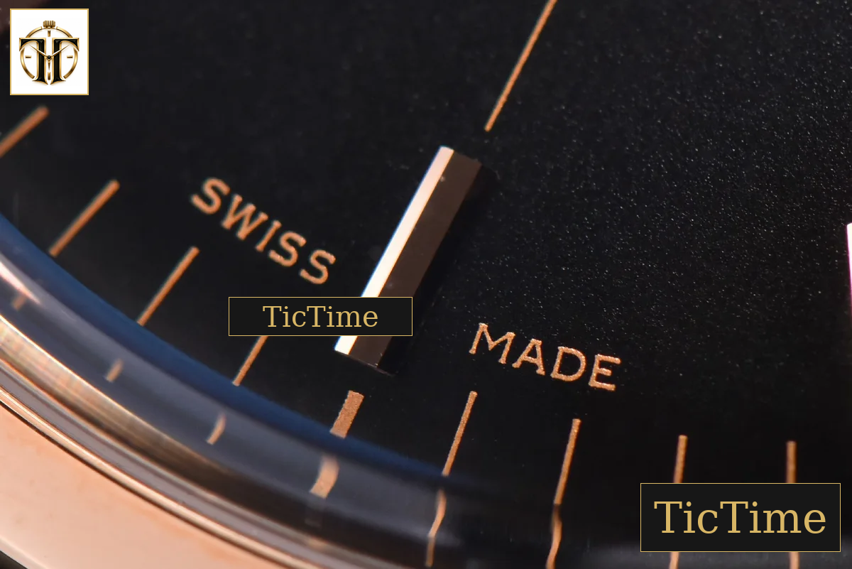 Transocean Day & Date 43mm V7F RG Black Dial Black Leather Strap CA145 — foto 8