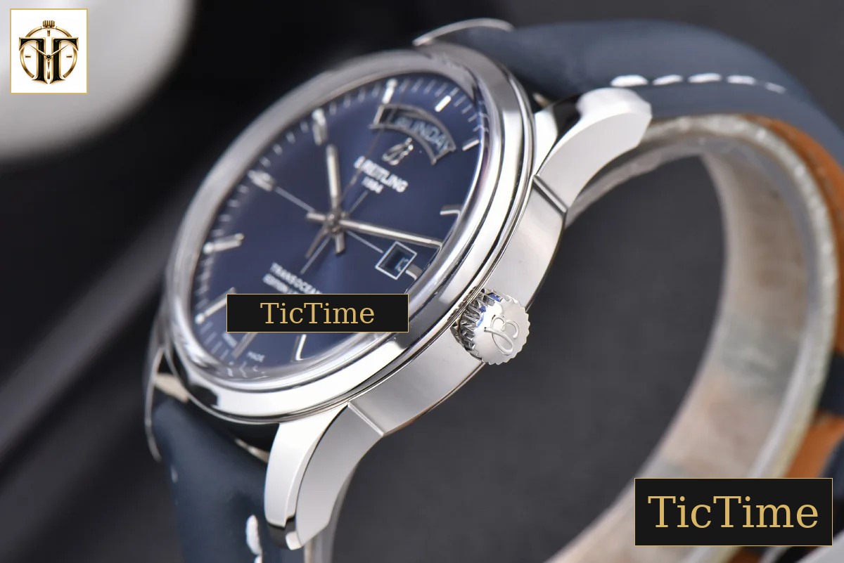 Transocean Day & Date 43mm V7F Blue Dial Black Leather Strap CA145 — foto 11