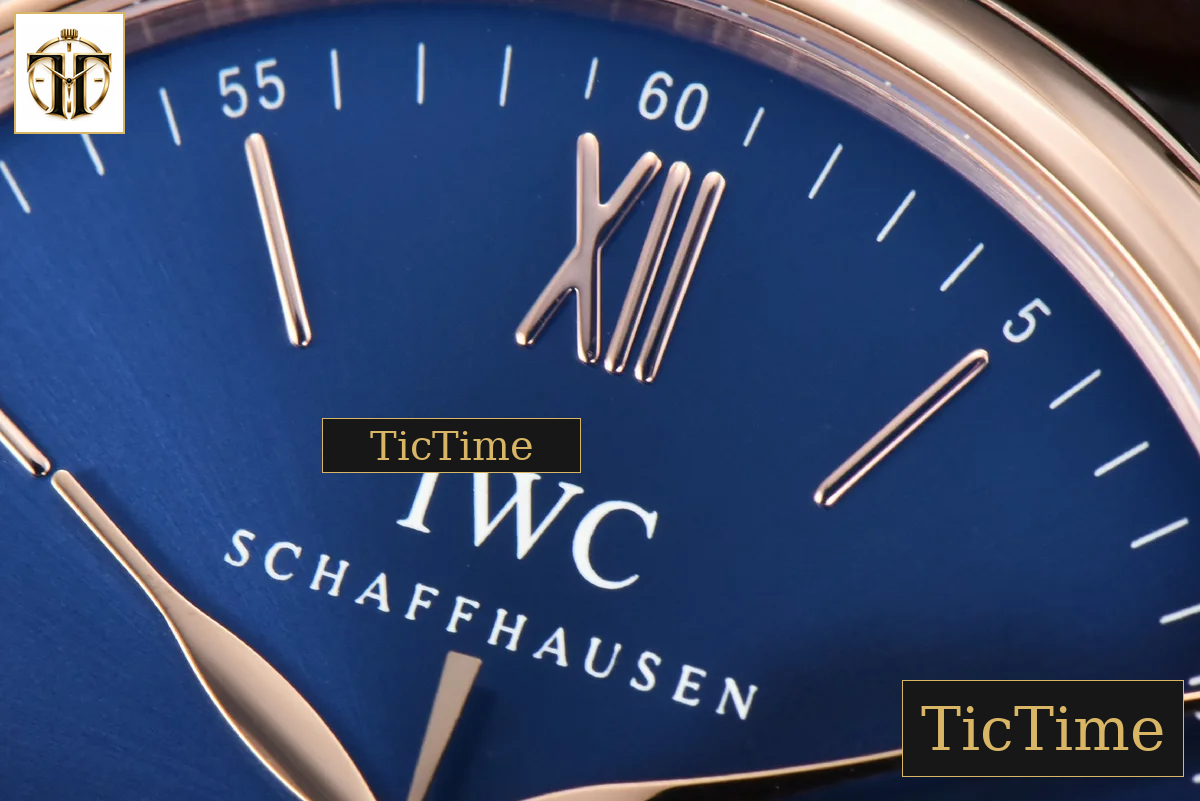 Portofino 40mm V7F RG Blue Dial RG Marker Brown Leather Strap A2892 — foto 5