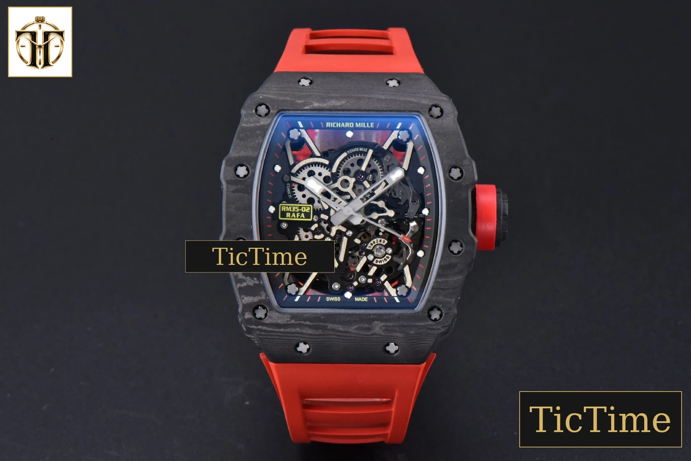 Vista frontal — RM035-02 42mm T+F Black Forged Carbon Skeleton Dial Red Crown Red Rubber Strap RMUL2
