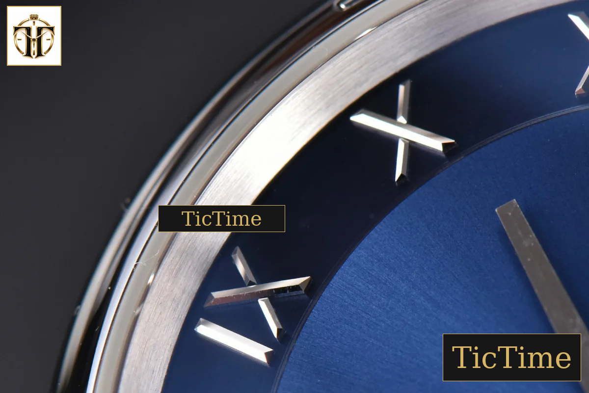 De Ville Hour Vision 41mm VSF Blue Dial Black Croco Strap A8500 — foto 11
