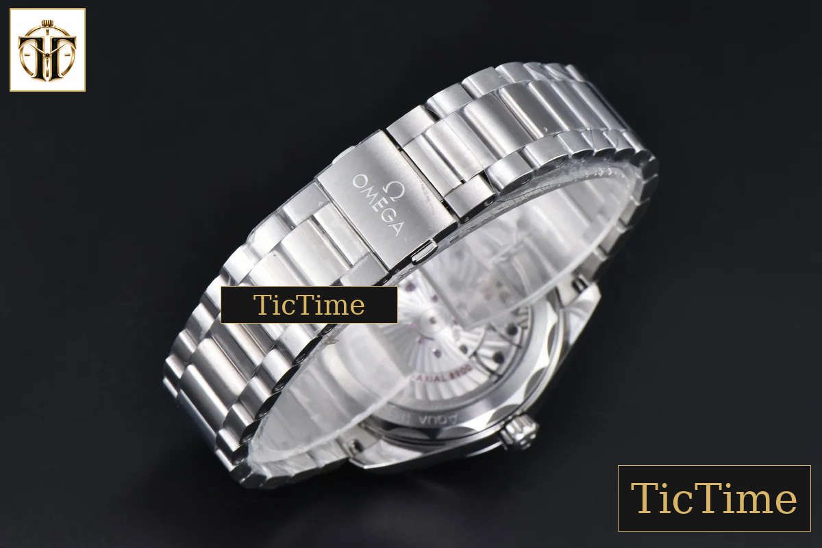 Aqua Terra 150M 41mm VSF SS Black Smooth Dial Silver Hand SS Bracelet A8900 — foto 36