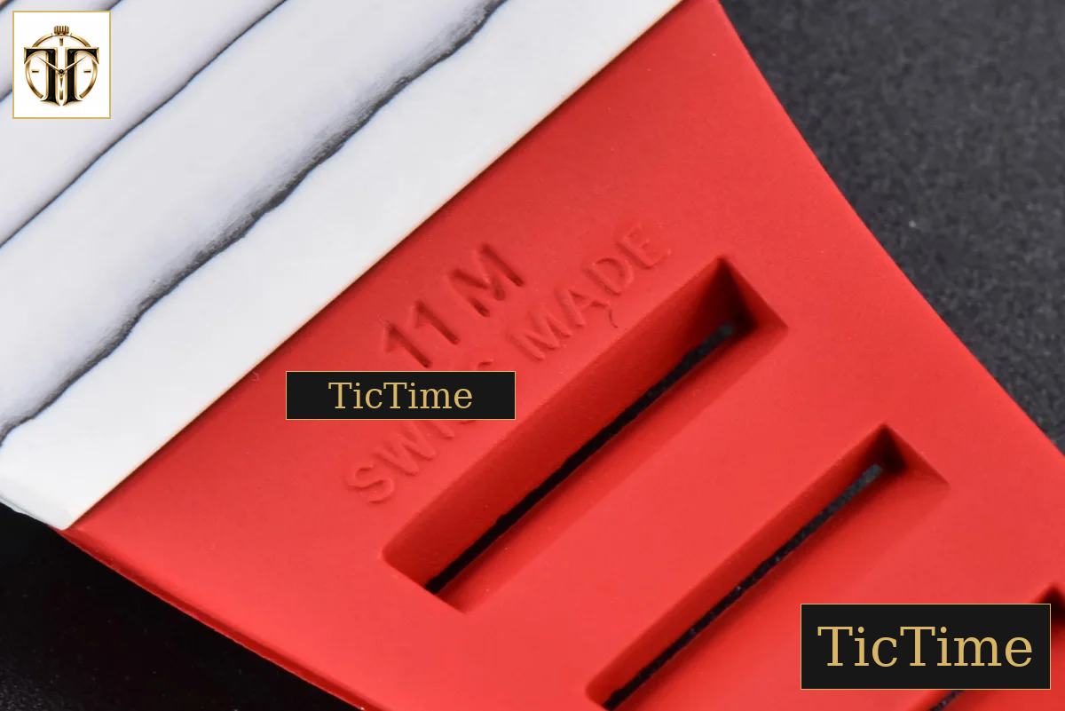 RM035-02 42mm T+F White Forged Carbon Black Skeleton Dial Red Crown Red Rubber Strap RMUL2 — foto 25