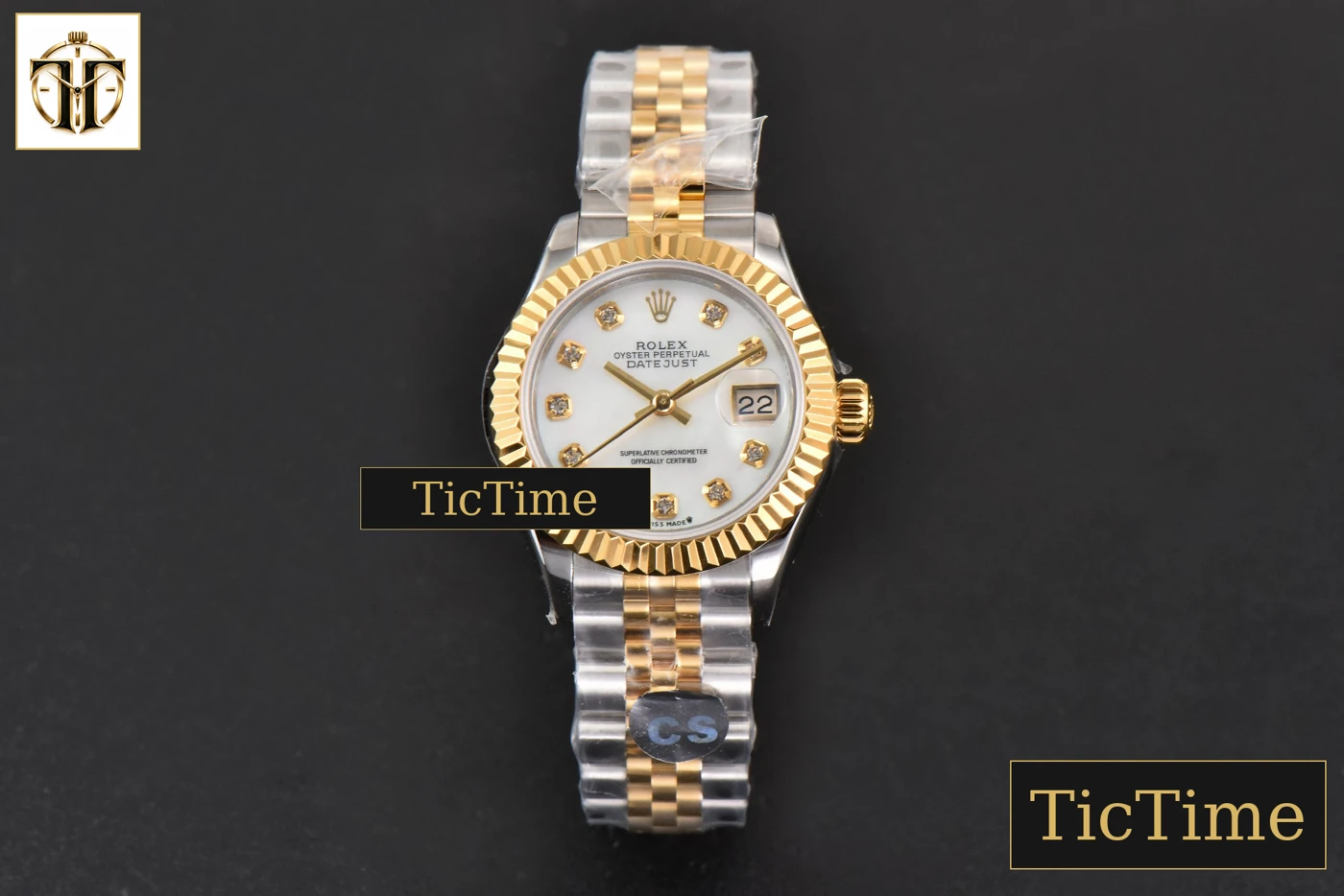 Vista frontal — DateJust Ladies 28mm WF YG/SS MOP Dial Diamond Marker Jubilee Bracelet A2236