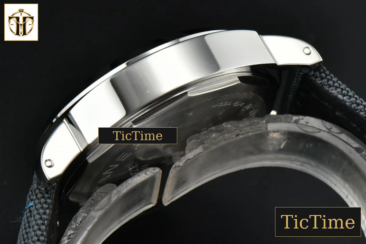 PAM774 44mm HWF Black Dial Black Leather Strap A6497 — foto 12