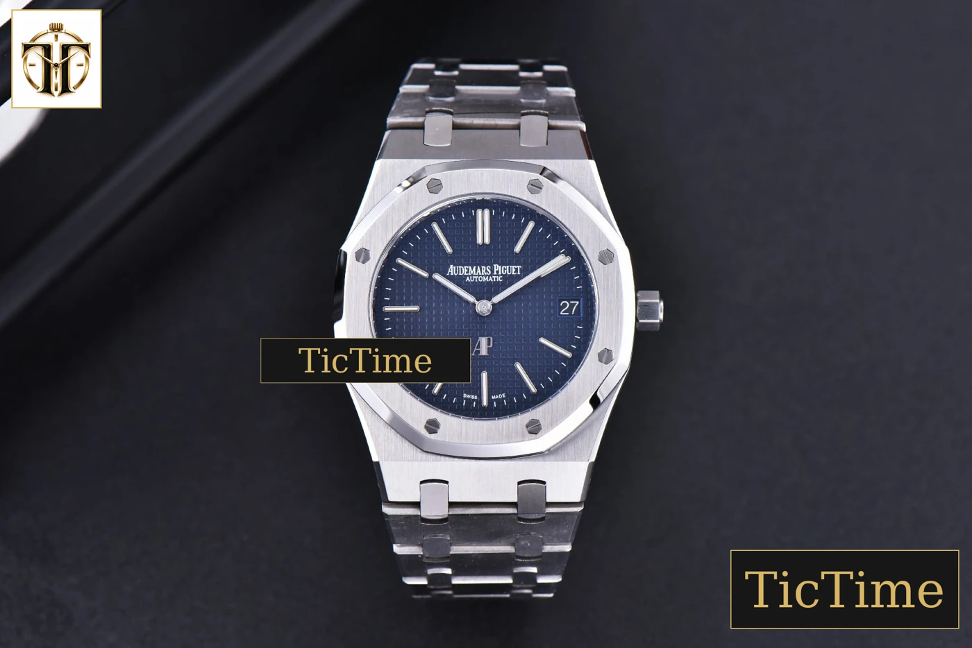 Vista frontal — Royal Oak 15202 39mm XF Blue Textured Dial SS Bracelet A2121