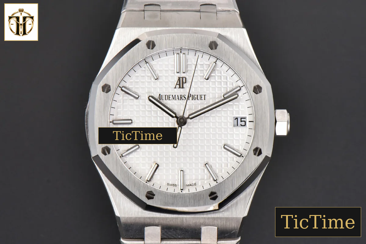 Royal Oak 15500 41mm APSF White Textured Dial SS Bracelet V2 A4302 — foto 2