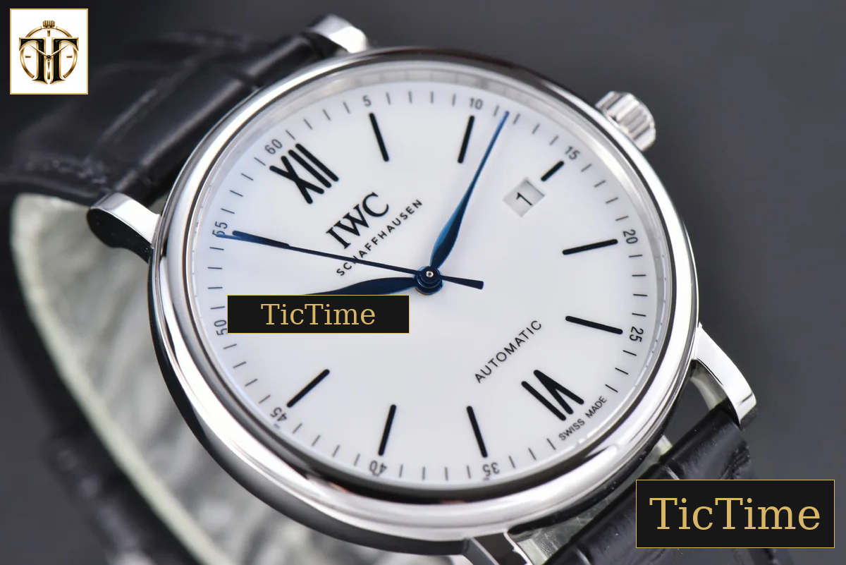 Portofino ‘150 Years’ 40mm V7F White Dial Blue Markers Black Leather Strap / A2892 — foto 13