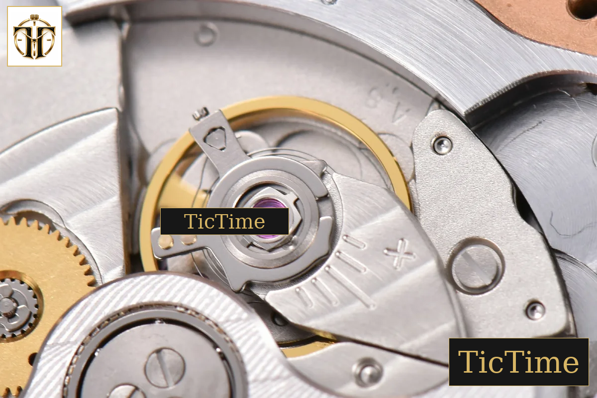 Santos de Cartier XL 40mm BVF YG White Dial YG Bracelet Miyota 9019 — foto 9