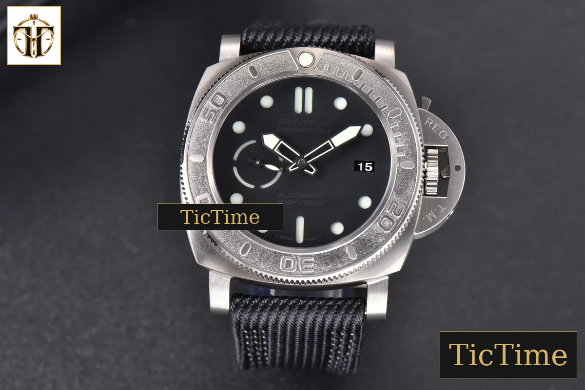Mike Horn Submersible PAM984 47mm VSF Titanium Black Dial Nylon Strap P9010 — foto 3
