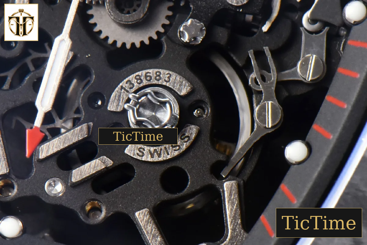 RM035-02 42mm T+F Black Forged Carbon Skeleton Dial Red Crown Red Rubber Strap RMUL2 — foto 11