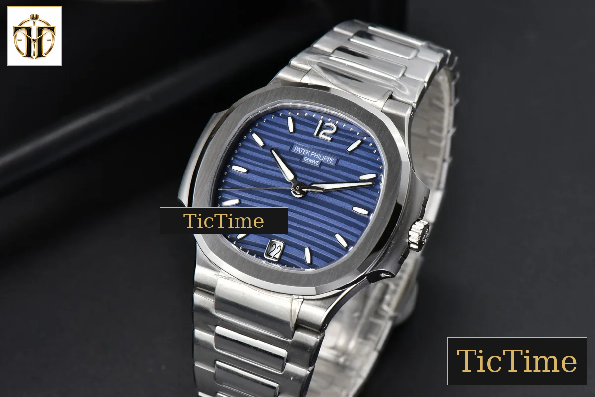 Nautilus Ladies 7118 35mm 3KF Blue Dial SS Bracelet A324 — foto 5