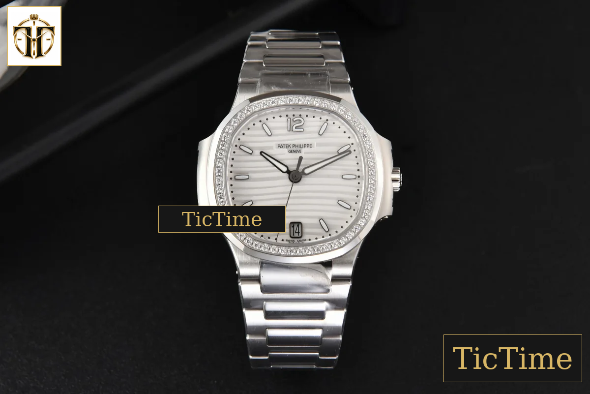 Nautilus Ladies 7118 35mm 3KF Diamond White Dial SS Bracelet 324CS — foto 3