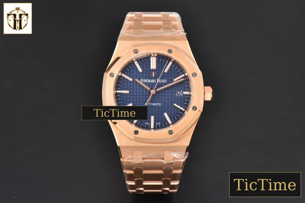 Foto frontal — Royal Oak 15400 41mm ZF RG Blue Textured Dial RG Bracelet SA3120