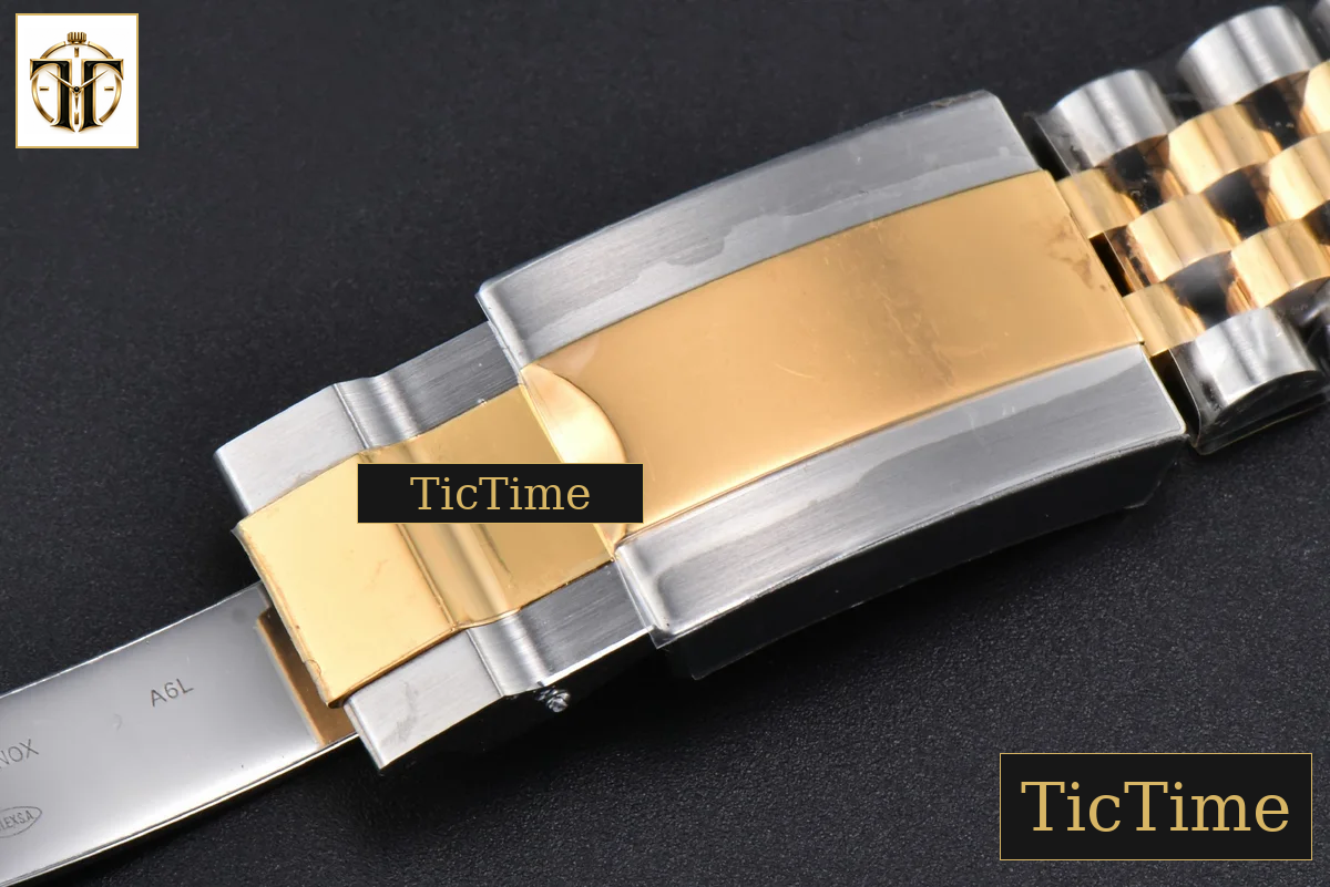 GMT Master II 126713 40mm Clean Factory YG/SS Black/Gray Bezel Black Dial Jubilee Bracelet DD3285 — foto 29