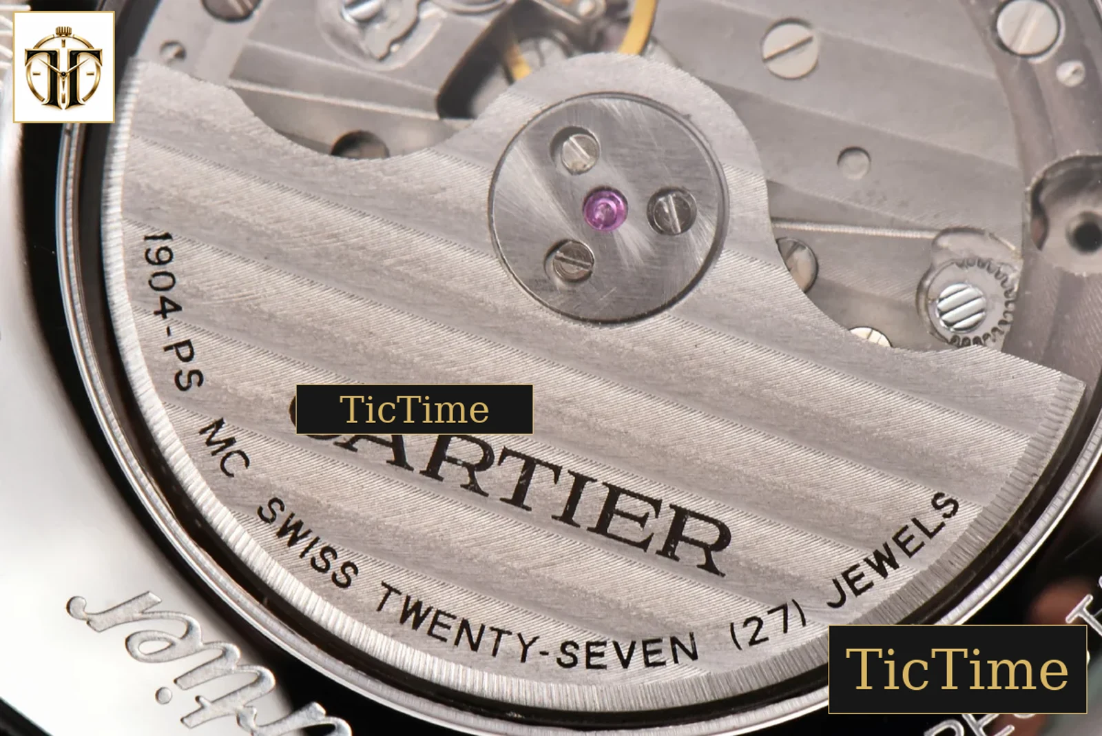 Drive de Cartier 40mm APSF Black Dial Black Leather Strap A23J — foto 18