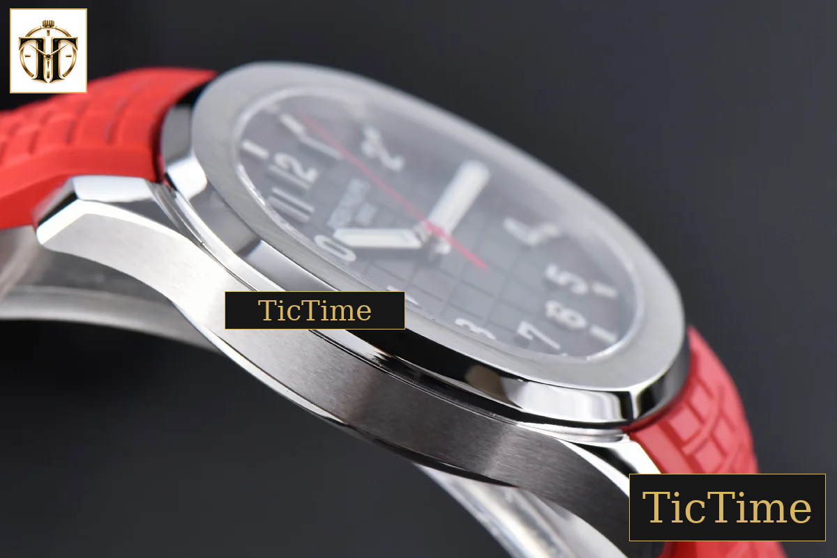 Aquanaut Singapore 5167 40mm ZF Gray Dial Red Hand Red Rubber Strap A324 — foto 11