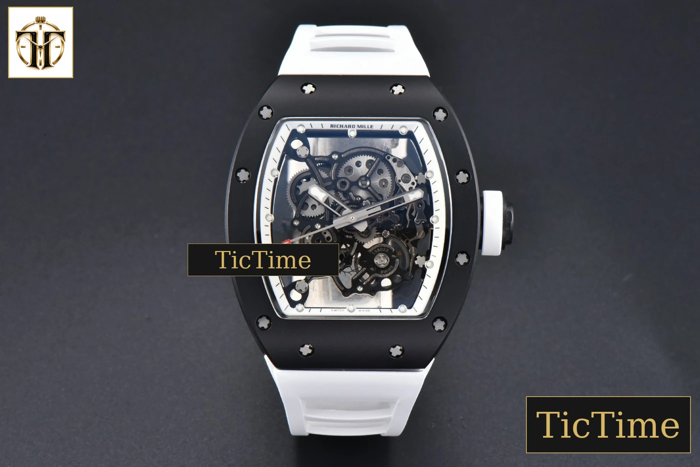 Vista frontal — RM055 42.7mm BBRF Black NTPT White Skeleton Dial White Rubber Strap RMUL2