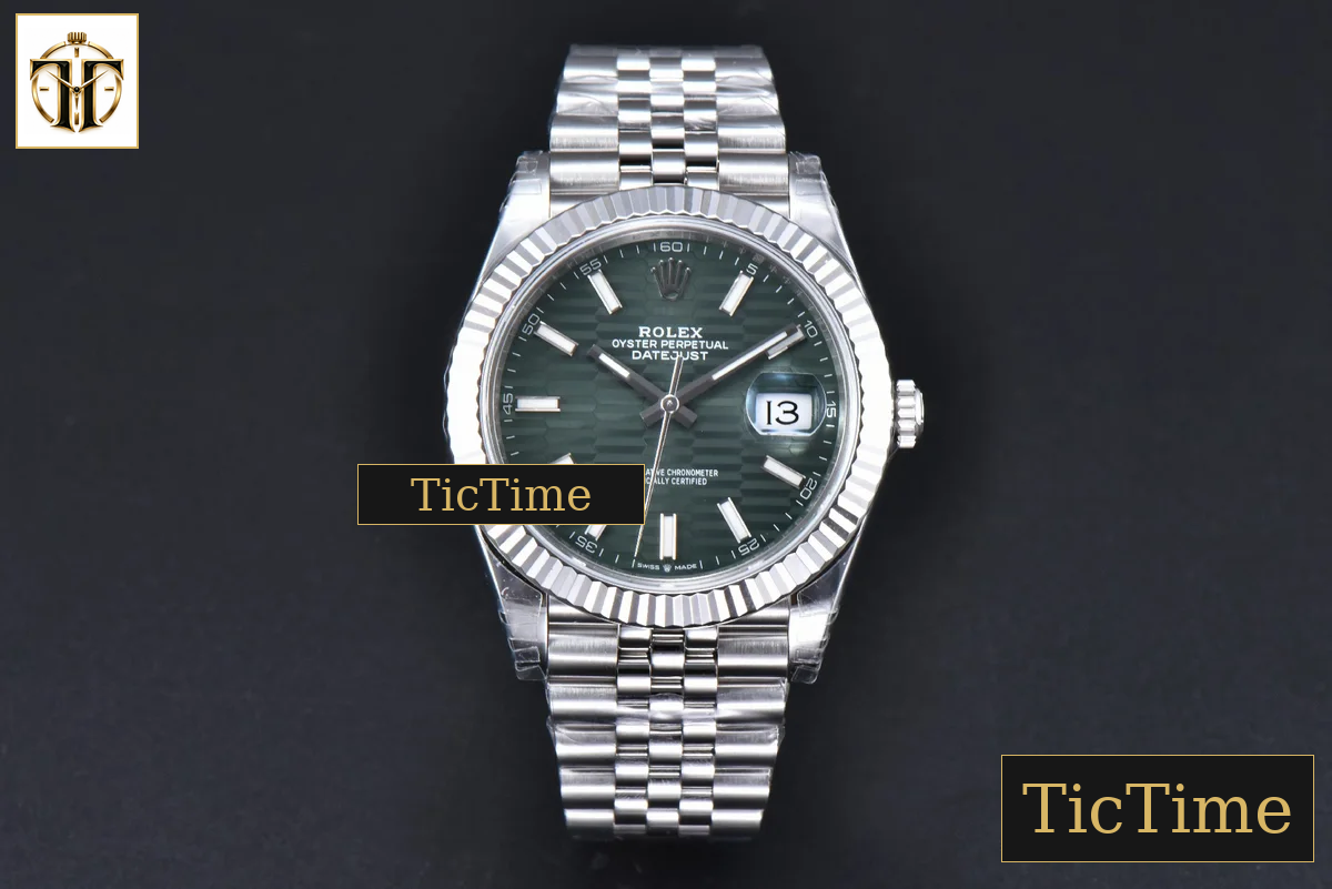DateJust 904L 126334 41mm VSF Green Motif Dial Jubilee Bracelet VS3235 — foto 3
