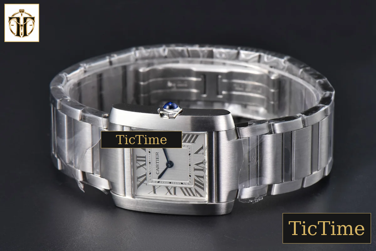 Tank Francaise Medium 32mmx 27mm K11F SS Bracelet Quartz — foto 12
