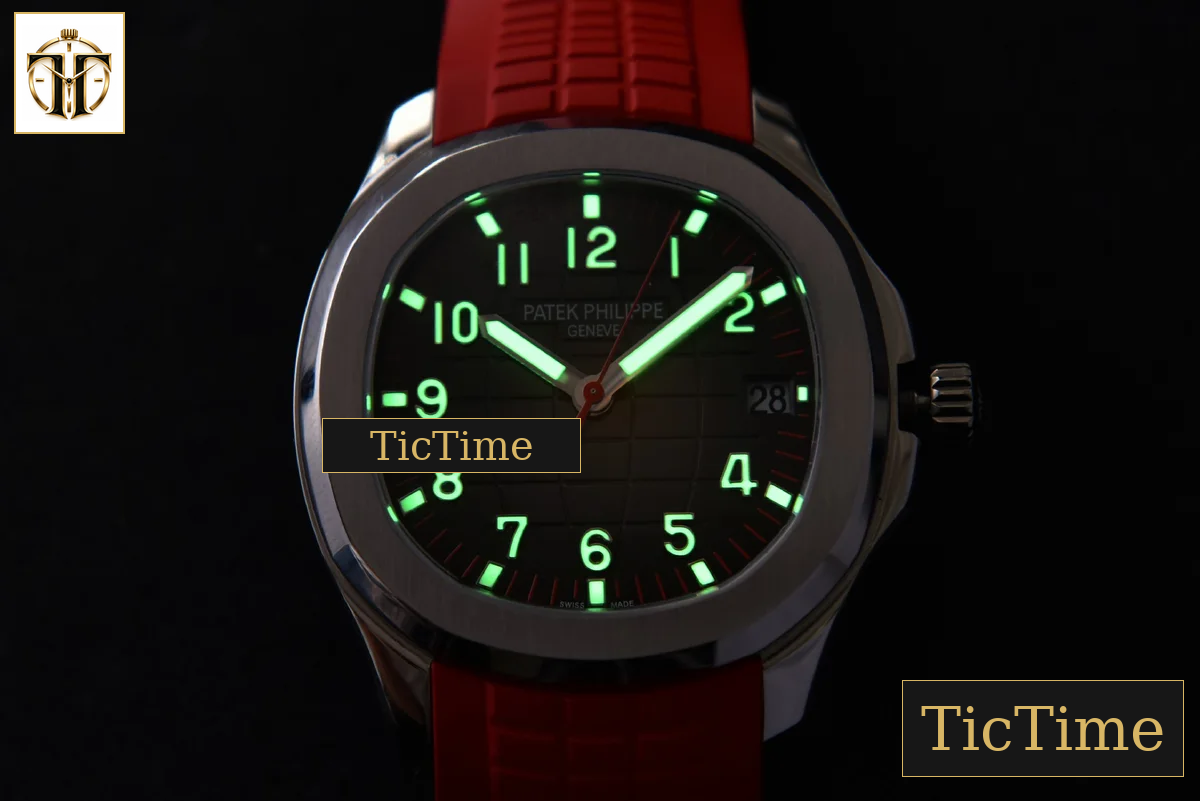 Aquanaut Singapore 5167 40mm ZF Gray Dial Red Hand Red Rubber Strap A324 — foto 18