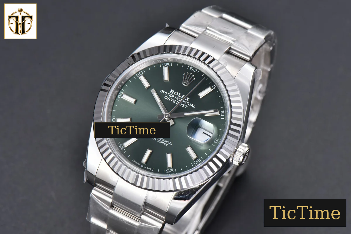 DateJust 904L Mint 126334 41mm Clean Factory Green Dial Oyster Bracelet VR3235 — foto 4