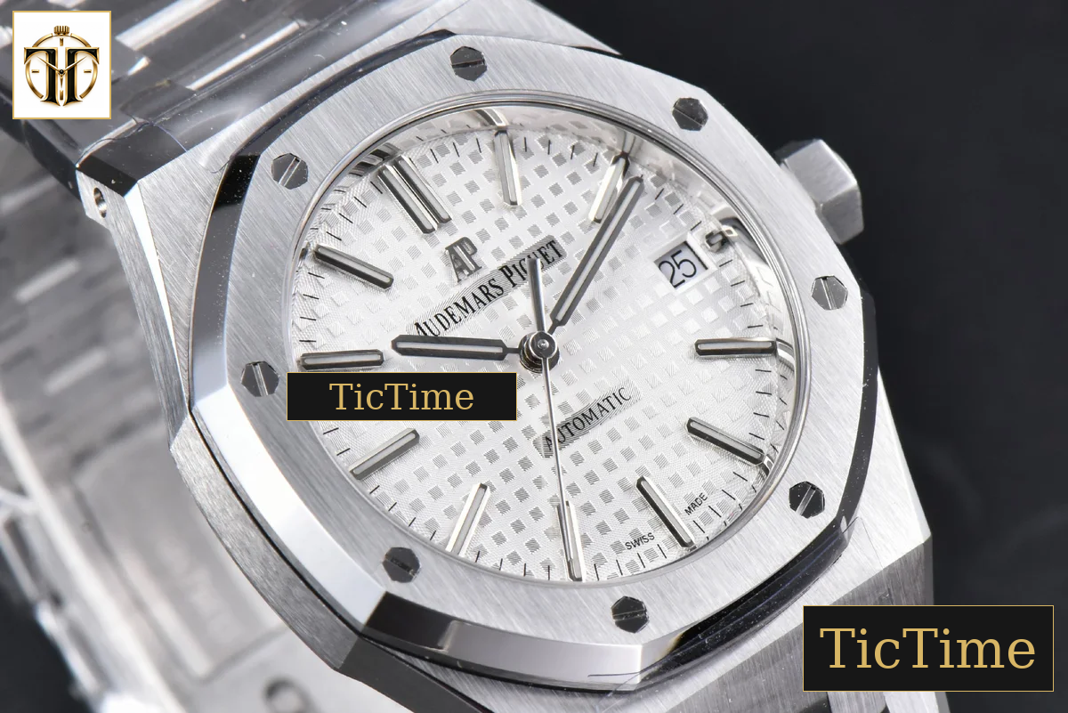 Royal Oak 15450 37mm APSF SS White Textured Dial SS Bracelet A3120 — foto 12