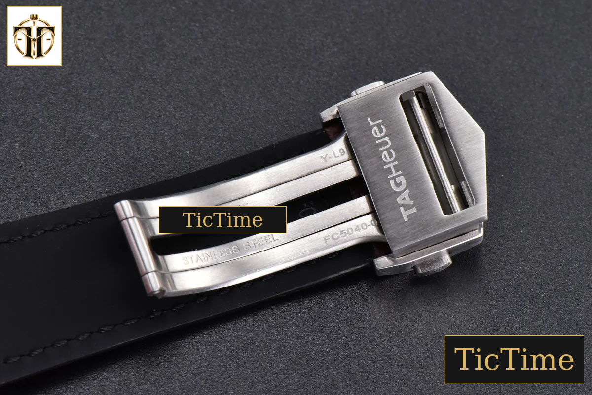 Aquaracer Calibre 5 43mm OF Black Dial Brown Hand Brown Leather Strap SW200 — foto 22