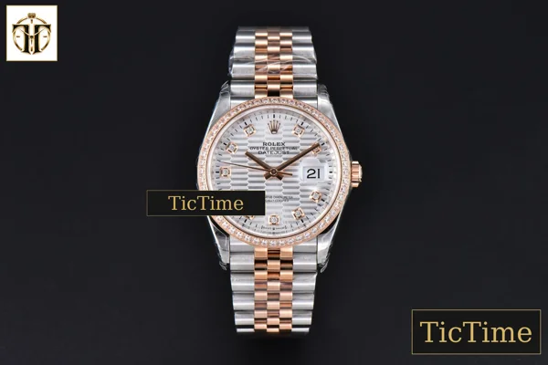 Foto frontal — DateJust 126231 36mm VSF RG/SS Diamond Silver Motif Dial Diamond Marker Jubilee Bracelet VS3235