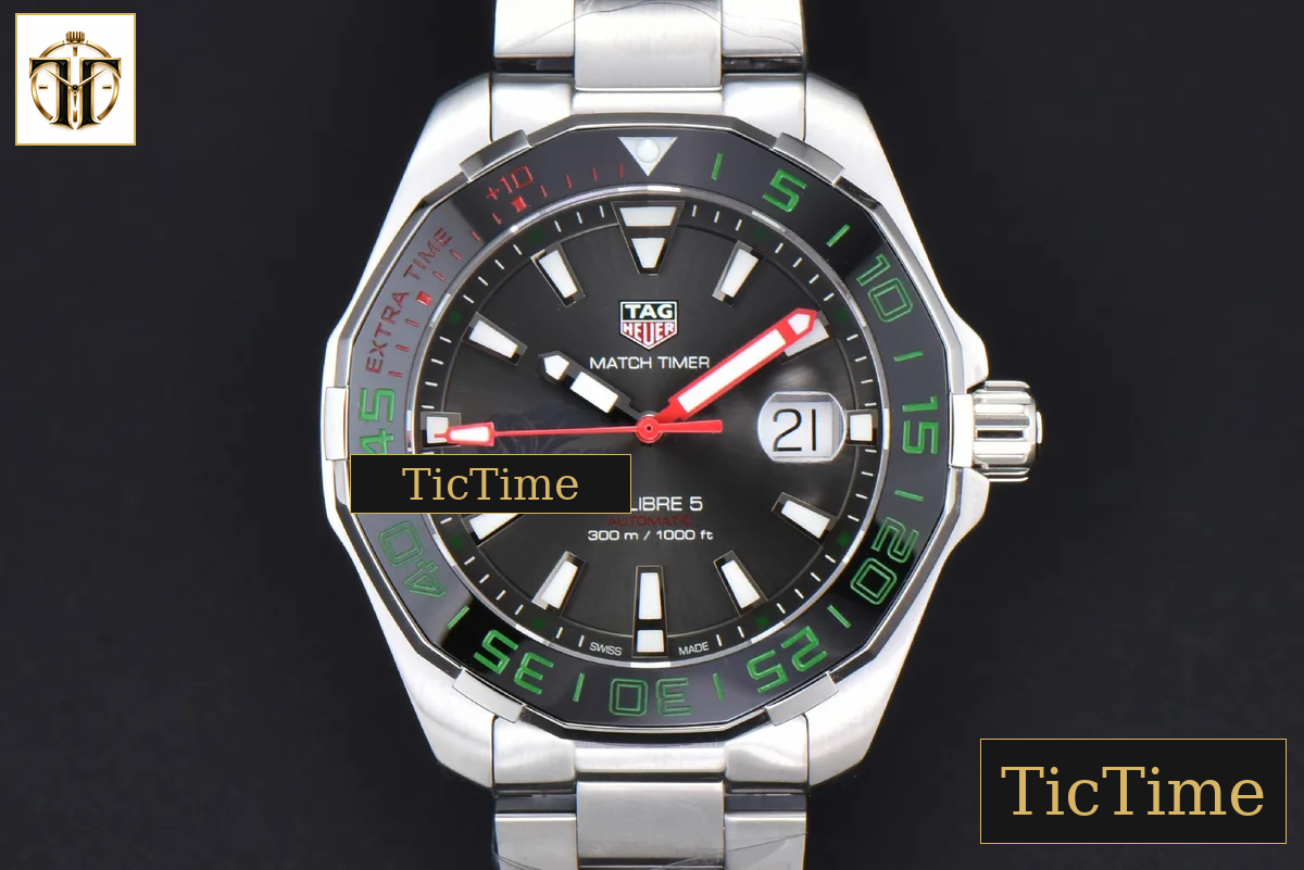 Aquaracer Calibre 5 GMT 43mm OF Green/Red Bezel Black Dial SS Bracelet Swiss SW200 — foto 2