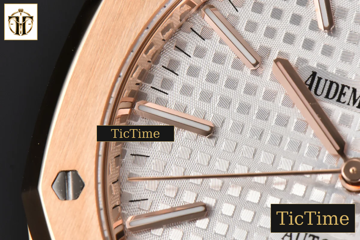 Royal Oak 15400 41mm ZF RG White Textured Dial RG Bracelet SA3120 — foto 6