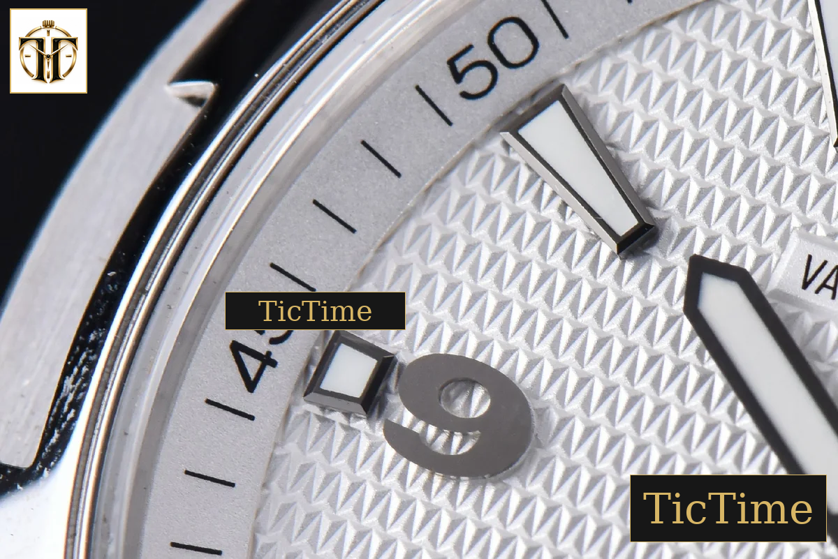 Overseas 47040 42mm MKF White Textured Dial SS Bracelet 9015 — foto 9