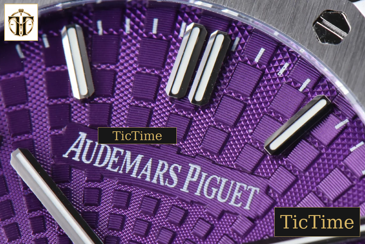 Royal Oak Tourbillon 41mm R8F SS Purple Dial SS Bracelet Flying Tourb V2 — foto 5