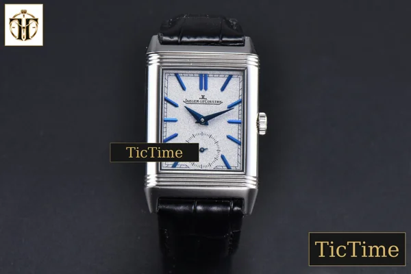 Foto frontal — Master Reverso Tribute Small Seconds 30x47mm MGF Silver Dial Blue Hands Leather Strap A854A