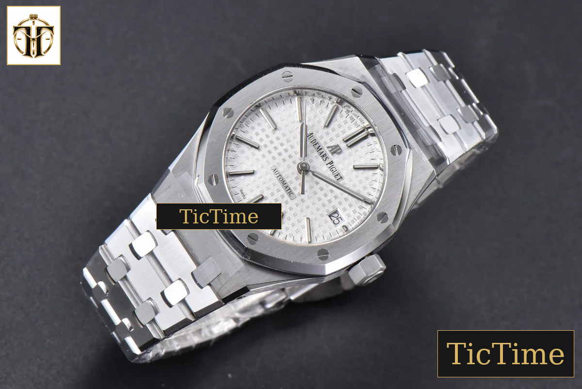 Royal Oak 15450 37mm APSF SS White Textured Dial SS Bracelet A3120 — foto 3