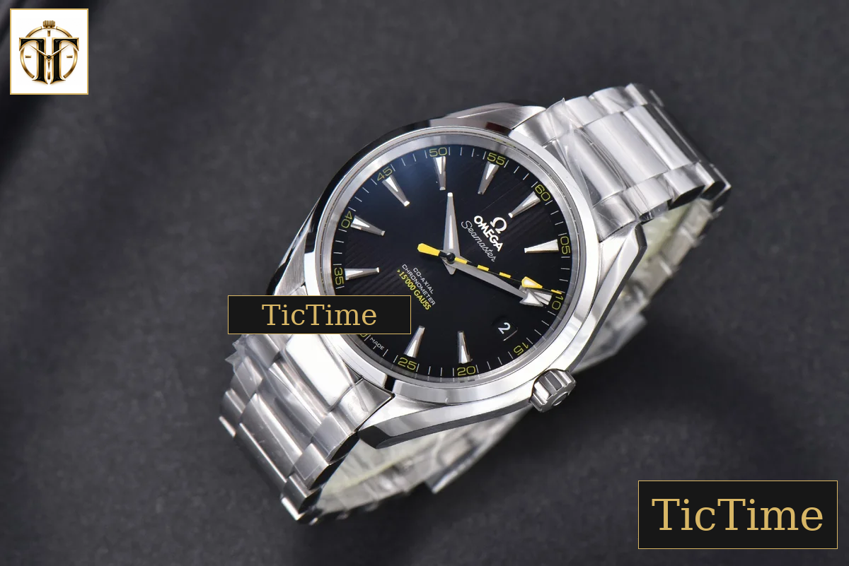 Aqua Terra 150M 41mm VSF Black Textured Dial Bumble Bee SS Bracelet A8500 — foto 4