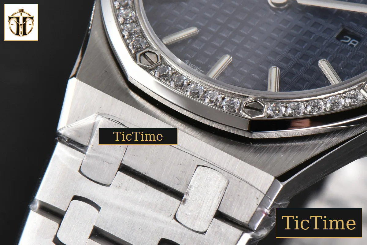 Royal Oak Ladies 33mm 8F Diamond Blue Dial SS Bracelet Swiss Quartz — foto 11