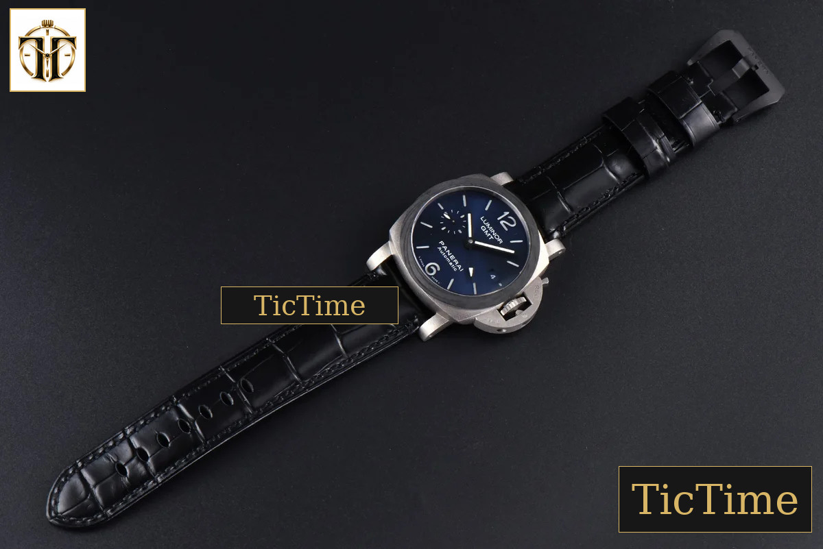Luminor GMT PAM1279 42mm VSF Titanium Blue Dial Dark Blue Leather Strap P9011 — foto 17