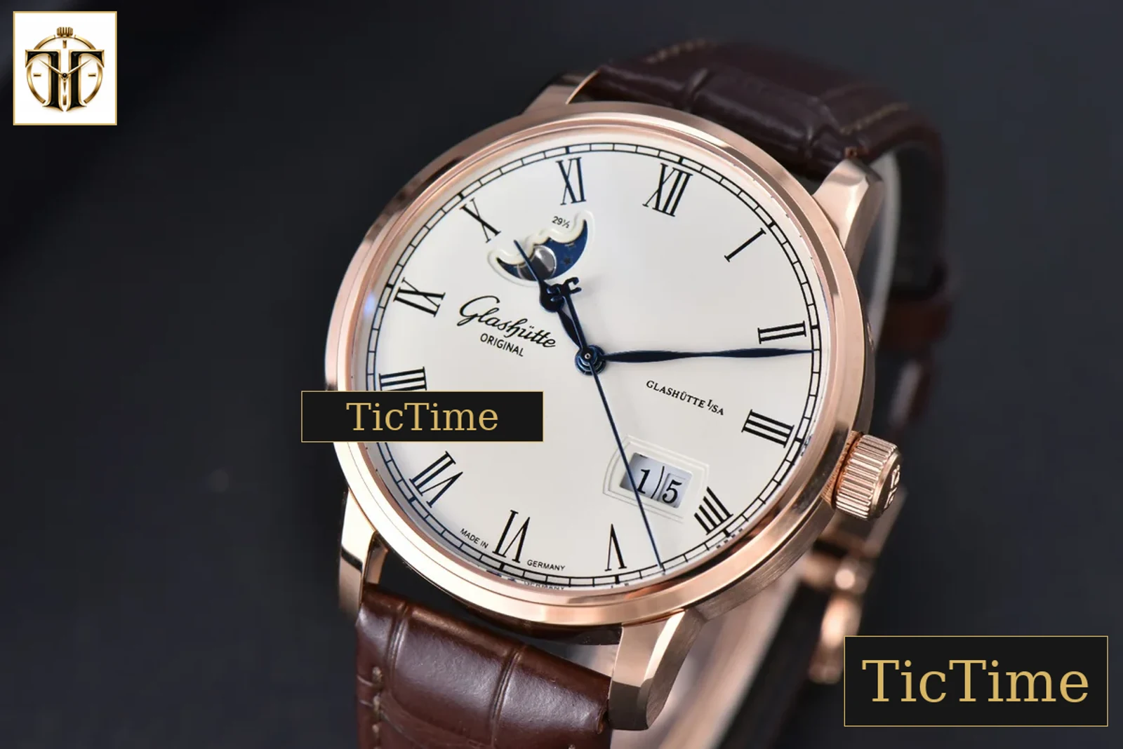 Excellence Panorama Date Moonphase 40mm V9F RG White Dial Brown Leather Strap A100 — foto 4